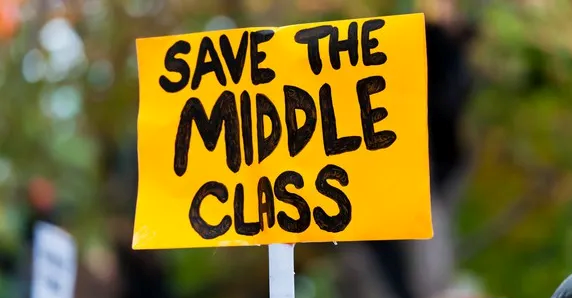 Upper Class, Middle Class, Lower Class,Pakistani, PDM, Pakistan Democratic Movement, Revolutions, Intellectual, Political Power, Europe, Karachi, Hyderabad, Lahore, Faisalabad, Gujranwala, Rawalpindi, Multan, Sialkot, Sargodha, Peshawar, middle class, elite, poor class
