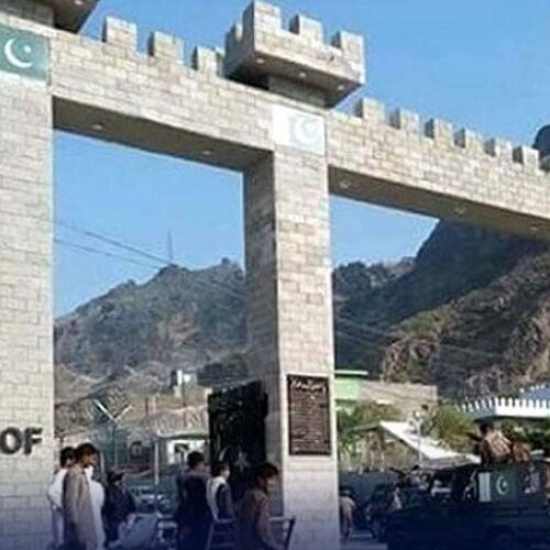Torkham border, Pakistan Afghanistan, Afghan repatriation, undocumented citizens return, border reopening, Khyber crossing, immigration point, border closure, cross-border movement, Afghan nationals, expulsion operation, border gate, Chaman border, Pakistan-Afghanistan tensions, trade halt.