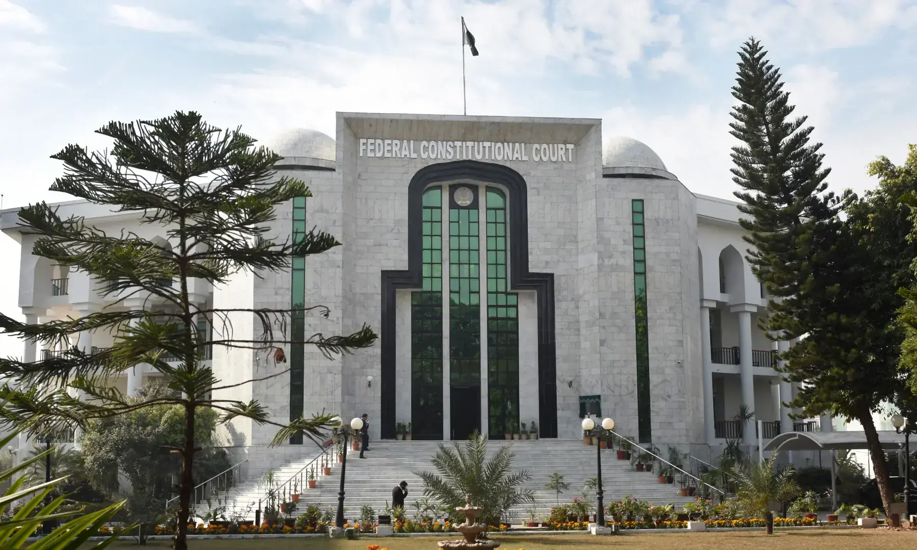 Khudayar Mohla,ederal Constitutional Court, FCC Pakistan, Lahore High Court, LHC judgment, import ban from India, India Pakistan trade ban, SROs 927 and 928 2019, commerce ministry appeal, ban on Indian imports, books import ban, judicial overreach, separation of powers, foreign policy Pakistan, national security trade restrictions, statutory regulatory orders Pakistan, constitutional jurisdiction, executive domain, judicial review limits, Pakistan India trade relations, Kashmir policy Pakistan, Supreme Court Pakistan appeal transfer, 27th Constitutional Amendment, Justice Aamer Farooq, Justice Ali Baqar Najafi, Justice Rozi Khan Barrech, Advocate Hafiz Ahsaan Ahmad Khokhar, Additional Attorney General Aamir Rehman, non-justiciable matters, import export regulation Pakistan, federal government policy decisions