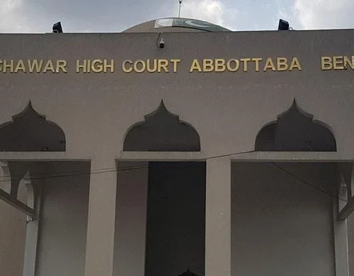 Peshawar High Court, Abbottabad Bench, Ayub Teaching Hospital, ATH Abbottabad, financial irregularities case, interim relief, stay order, MTI Abbottabad, Efficiency and Discipline Rules 2025, hospital procurement scam, Justice Abdul Fayyaz, Justice Aurangzeb, Mian Muhibullah Kakakhel, Habibullah Turabi, medical teaching institution, BoG Ayub Medical Teaching Institution, Abbottabad news, legal news Pakistan, Khudayar Mohla